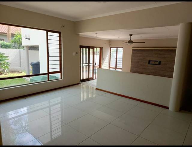 3 BEDROOM HOUSE FOR SALE IN FOURWAYS
